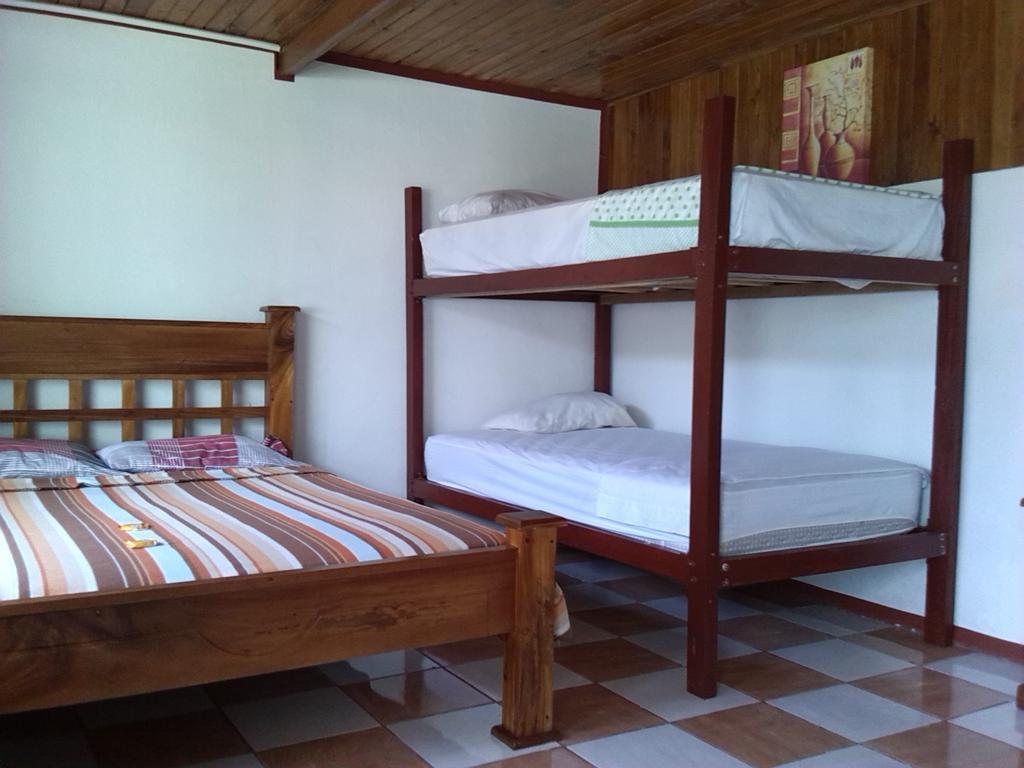 Hostel Rio Danta La Fortuna 客房 照片