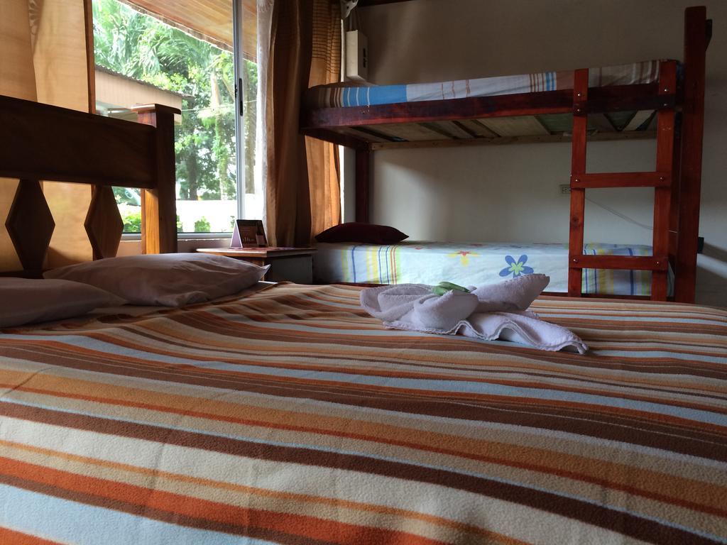Hostel Rio Danta La Fortuna 外观 照片
